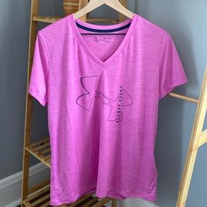 Size XL women’s heat gear under armour work out shirt, new without tags PINK